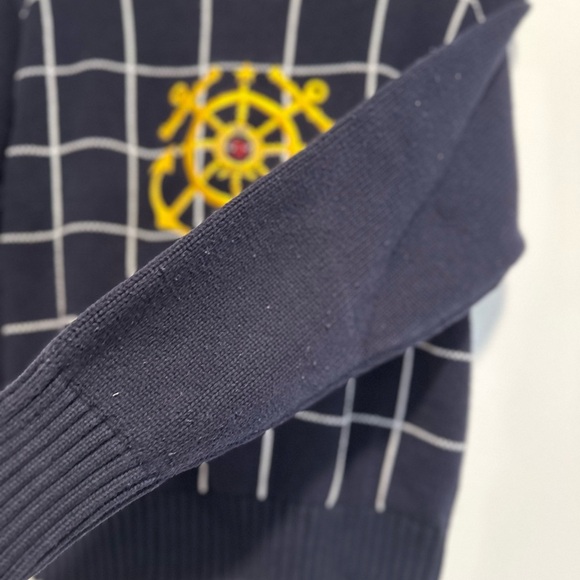 Vintage 90s Tommy Hilfiger Embroidered Geometric Nautical Crew Neck Sweater. - Picture 8 of 10
